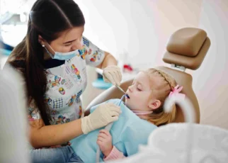 Faut-il prendre rendez-vous chez le dentiste pour un bébé ?
