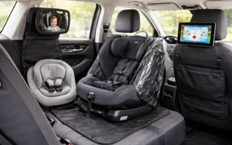découvrez les accessoires complémentaires disponibles pour l'axkid minikid 2.0 afin d'améliorer la sécurité et le confort de votre enfant lors de vos trajets.