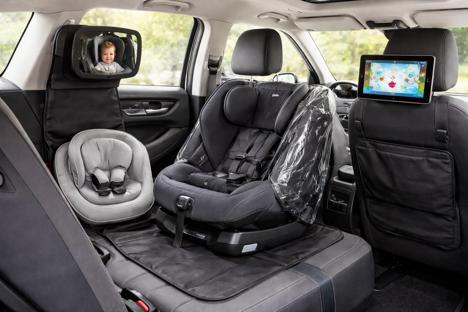 découvrez les accessoires complémentaires disponibles pour l'axkid minikid 2.0 afin d'améliorer la sécurité et le confort de votre enfant lors de vos trajets.